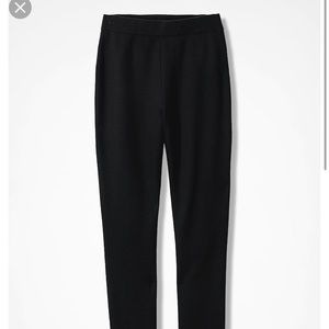 Ponte Perfect Slim Leg Leggings